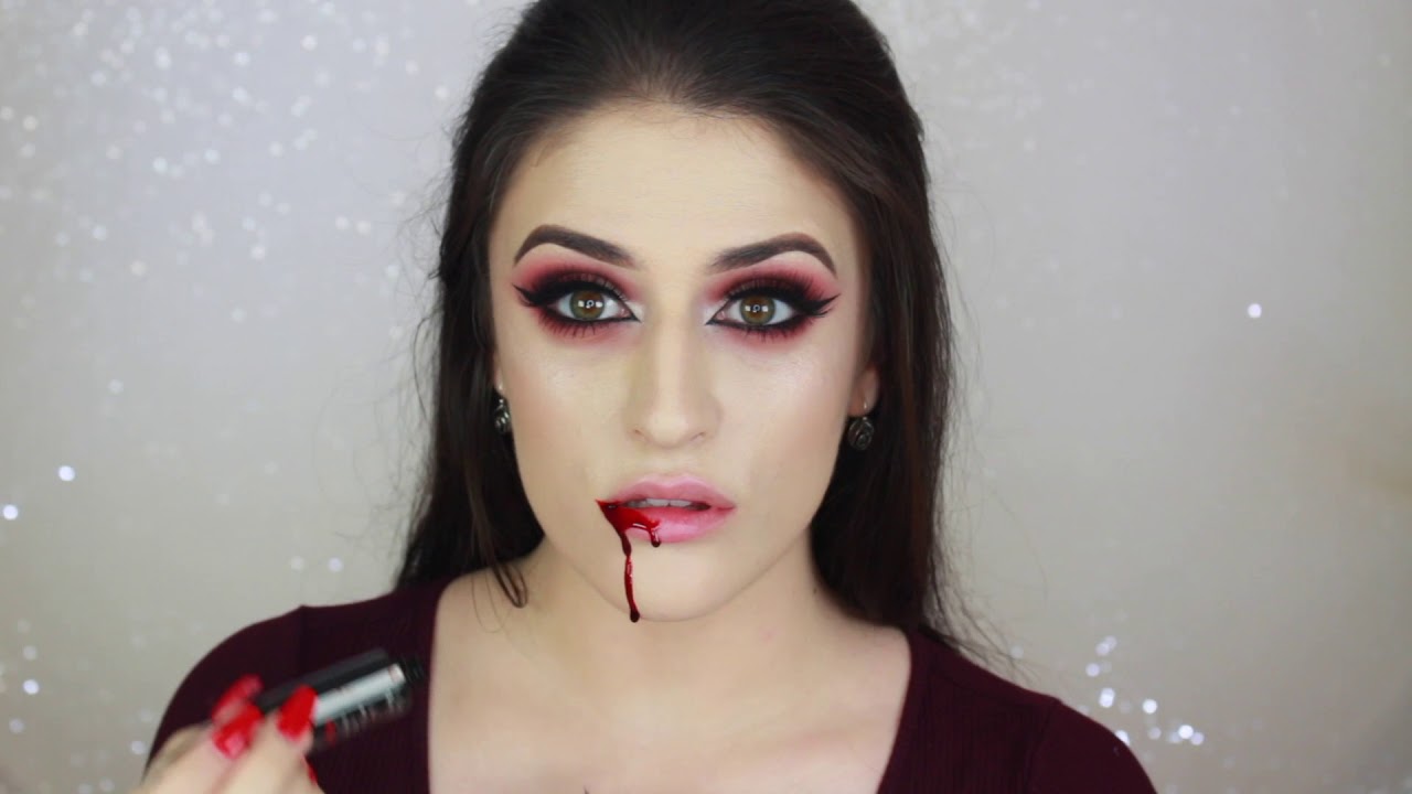 Vampire Blood, Makeup & Accessories